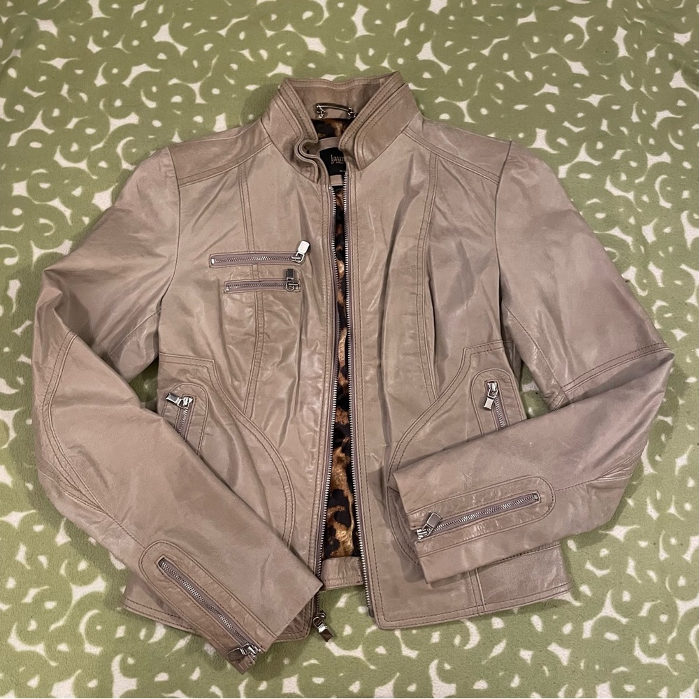 Laundry by Shelli Segal genuine leather zip jacket taupe beige silver XS lined